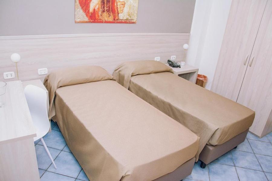 פומפיי Hotel Piccolo Sogno מראה חיצוני תמונה