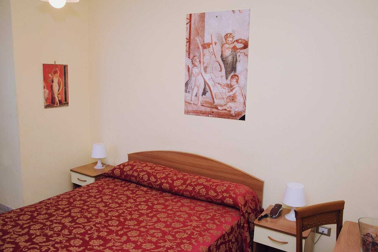 פומפיי Hotel Piccolo Sogno מראה חיצוני תמונה