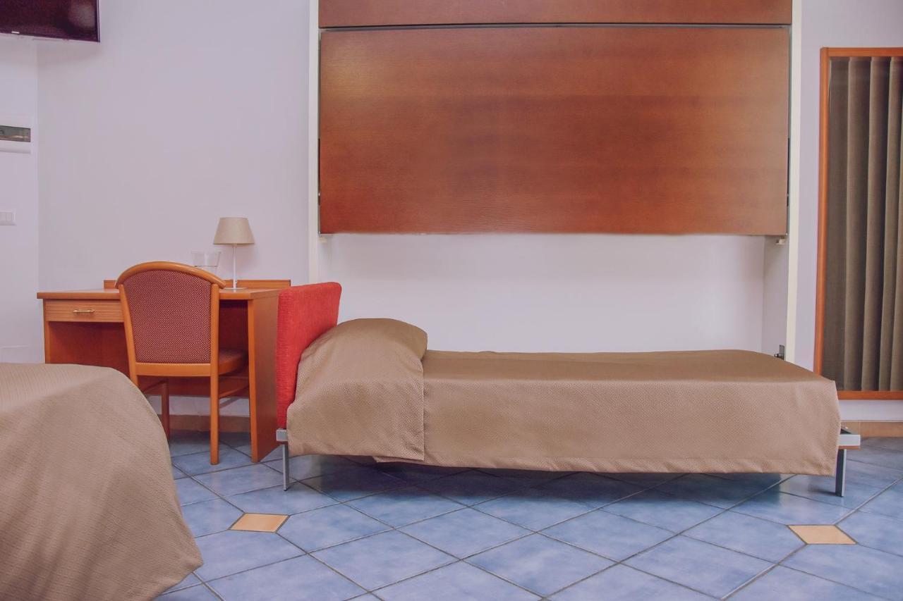 פומפיי Hotel Piccolo Sogno מראה חיצוני תמונה