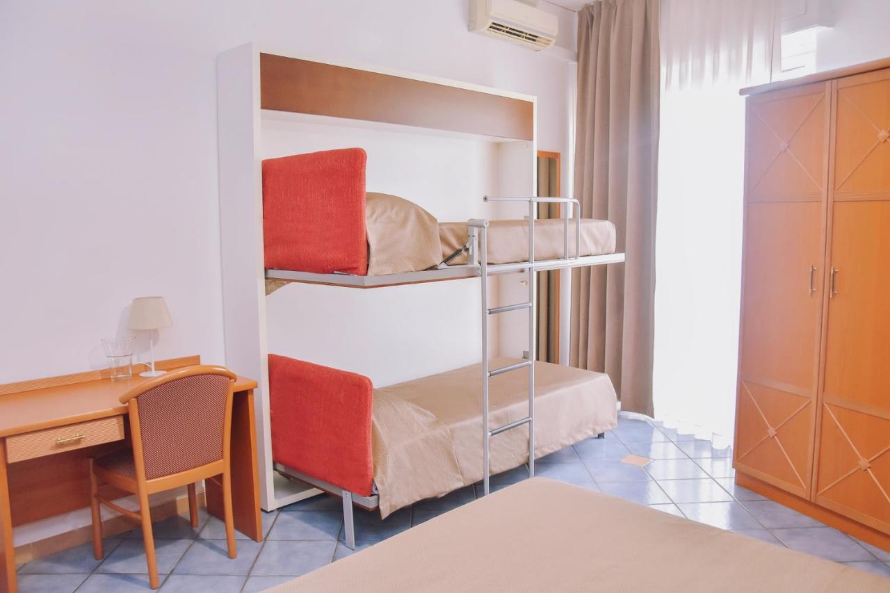 פומפיי Hotel Piccolo Sogno מראה חיצוני תמונה