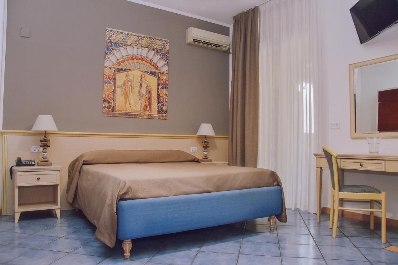 פומפיי Hotel Piccolo Sogno מראה חיצוני תמונה