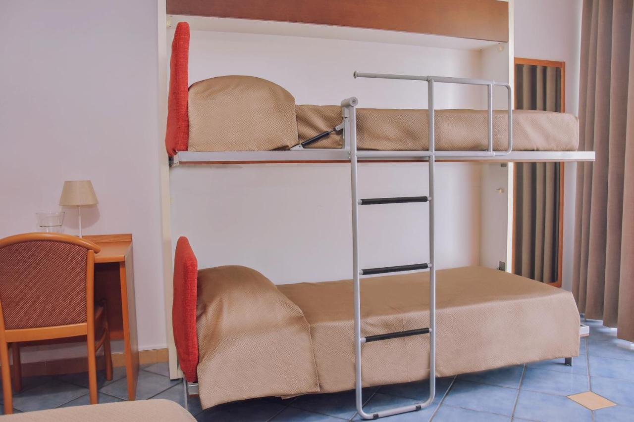 פומפיי Hotel Piccolo Sogno מראה חיצוני תמונה