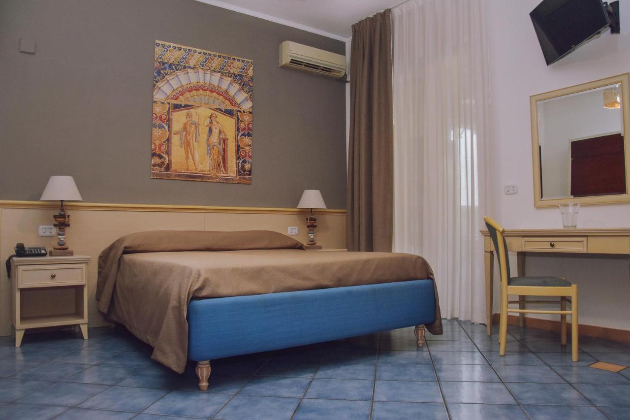 פומפיי Hotel Piccolo Sogno מראה חיצוני תמונה