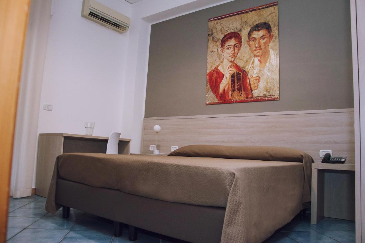 פומפיי Hotel Piccolo Sogno מראה חיצוני תמונה