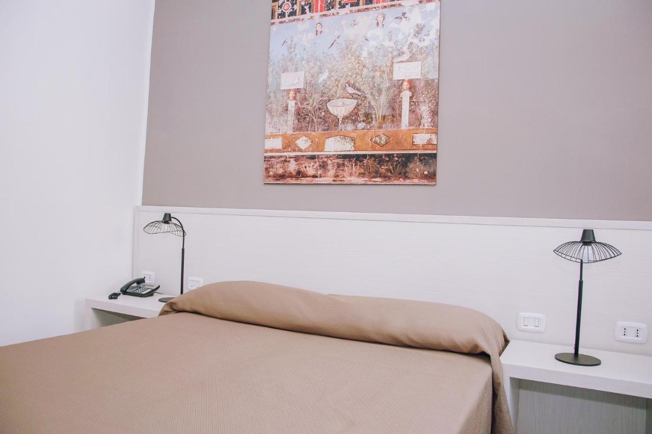 פומפיי Hotel Piccolo Sogno מראה חיצוני תמונה